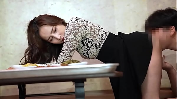 Sex loạn luân Hàn Quốc – Chịch chị dâu dâm đãng vú siêu to – Sexviet88.wtf