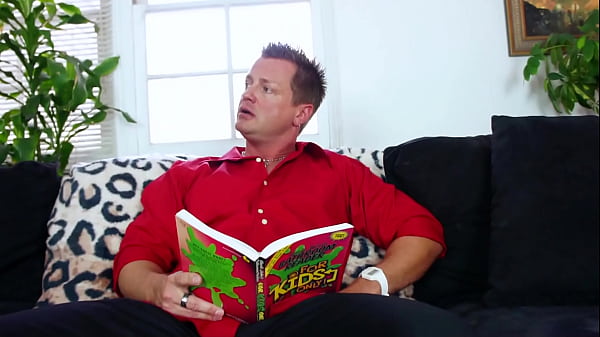 Sex Châu Âu – Chịch em thư ký dâm, kỹ năng bú cu cực đỉnh – Sexviet88.wtf